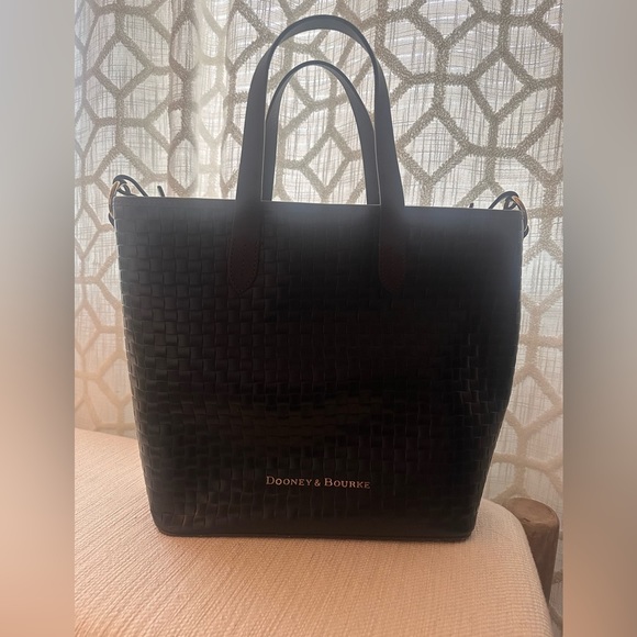 Dooney & Bourke Handbag - Picture 1 of 6